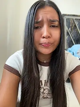 Snapshot of HaileyBieber_ chatting on 15, 7, 2026 HaileyBieber online show from 15, 7, 2026