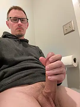 Snapshot of Hardpaul85 chatting on 16, 6, 2026 Hardpaul85 online show from 16, 6, 2026