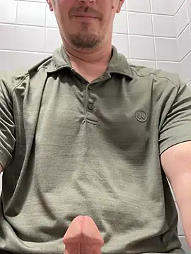 Snapshot of Hardpaul85 chatting on 1, 7, 2026 Hardpaul85 online show from 1, 7, 2026
