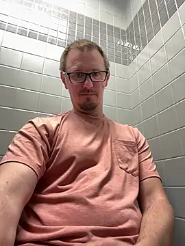 Snapshot of Hardpaul85 chatting on 10, 7, 2026 Hardpaul85 online show from 10, 7, 2026