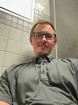 Snapshot of Hardpaul85 chatting on 14, 7, 2026 Hardpaul85 online show from 14, 7, 2026