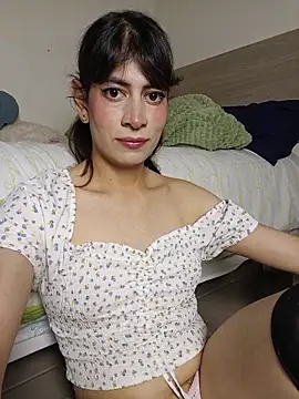 Snapshot of YanaSoHot chatting on 5, 6, 2026 YanaSoHot online show from 5, 6, 2026