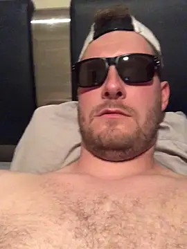Snapshot of maleblond chatting on 10, 6, 2026 maleblond online show from 10, 6, 2026