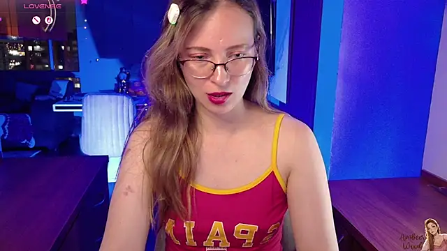 Snapshot of ambeerwood1 chatting on 2, 6, 2026 ambeerwood1 online show from 2, 6, 2026