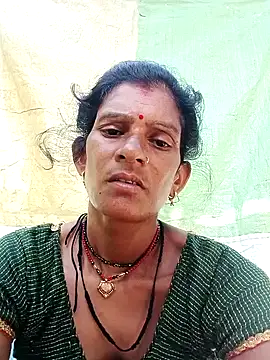 Snapshot of Cut_umang74 chatting on 7, 6, 2026 Cut umang74 online show from 7, 6, 2026