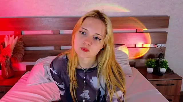 TracyWalton online show from 10, 6, 2026