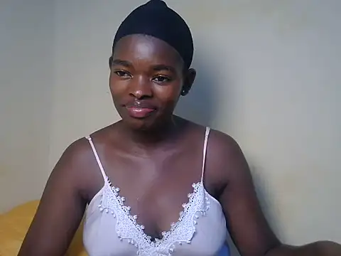 Snapshot of Emmerline_ chatting on 11, 6, 2026 Emmerline online show from 11, 6, 2026