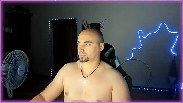 Snapshot of -SexyDaddy- chatting on 25, 6, 2026 -SexyDaddy- online show from 25, 6, 2026