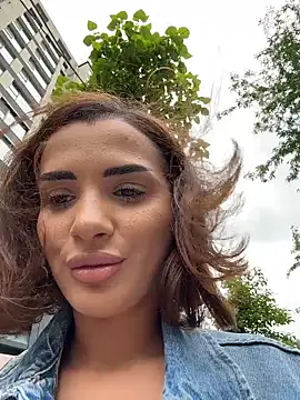 chloenyx online show from 1, 6, 2026