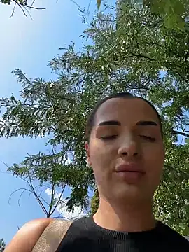 Snapshot of chloenyx chatting on 30, 6, 2026 chloenyx online show from 30, 6, 2026