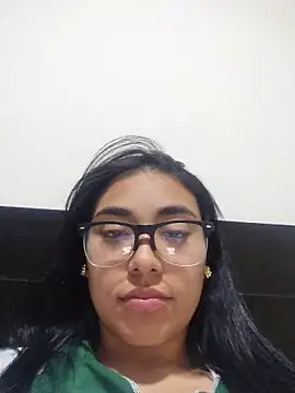 Snapshot of Amber-gold chatting on 10, 6, 2026 Amber-gold online show from 10, 6, 2026