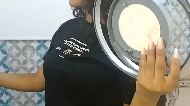 Snapshot of Isabellacarson chatting on 14, 7, 2026 Isabellacarson online show from 14, 7, 2026