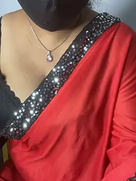 Snapshot of sexyveena chatting on 9, 6, 2026 sexyveena online show from 9, 6, 2026