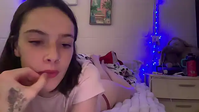 Faithluvv05 online show from 1, 6, 2026