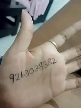 SEXY POOJA234 online show from 3, 6, 2026