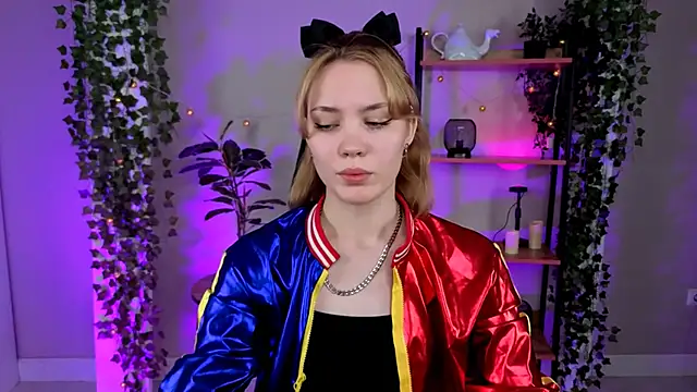 Milena Stasym online show from 9, 6, 2026