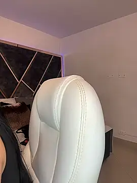 Snapshot of FoxySkye chatting on 14, 7, 2026 FoxySkye online show from 14, 7, 2026