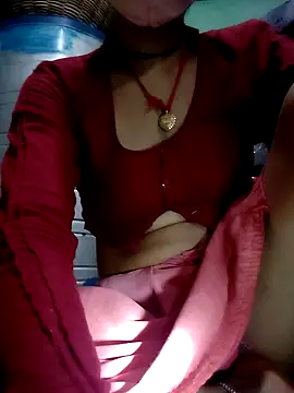 Snapshot of Aarti9080 chatting on 2, 7, 2026 Aarti9080 online show from 2, 7, 2026