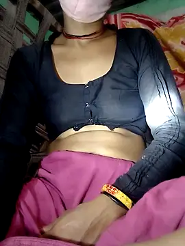 Snapshot of Aarti9080 chatting on 3, 7, 2026 Aarti9080 online show from 3, 7, 2026