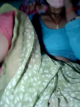Snapshot of Aarti9080 chatting on 14, 7, 2026 Aarti9080 online show from 14, 7, 2026