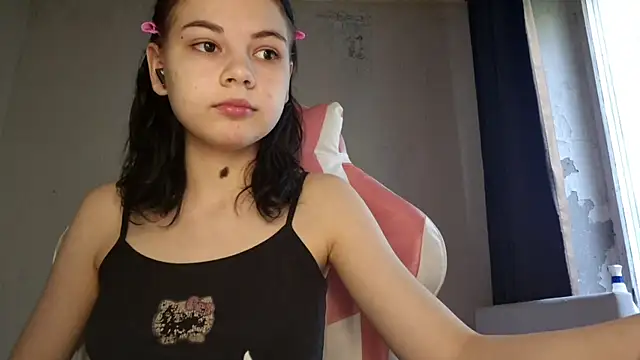 MilaTease online show from 5, 6, 2026