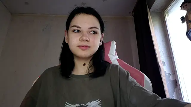 MilaTease online show from 10, 6, 2026