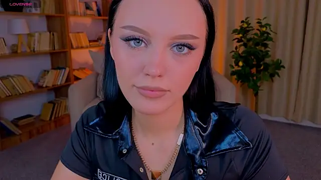 Cassadyy online show from 13, 7, 2026