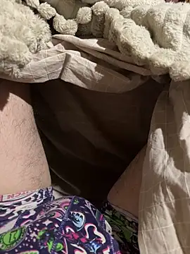 Pierre20cm21ans online show from 2, 6, 2026