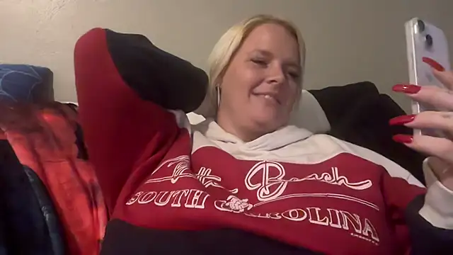 Snapshot of Girthdaddy9 chatting on 19, 7, 2026 Girthdaddy9 online show from 19, 7, 2026