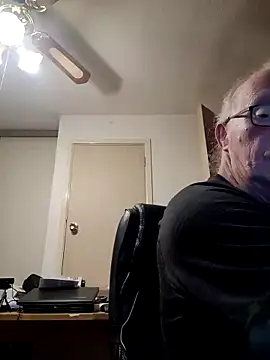 Snapshot of MrRope chatting on 4, 6, 2026 MrRope online show from 4, 6, 2026
