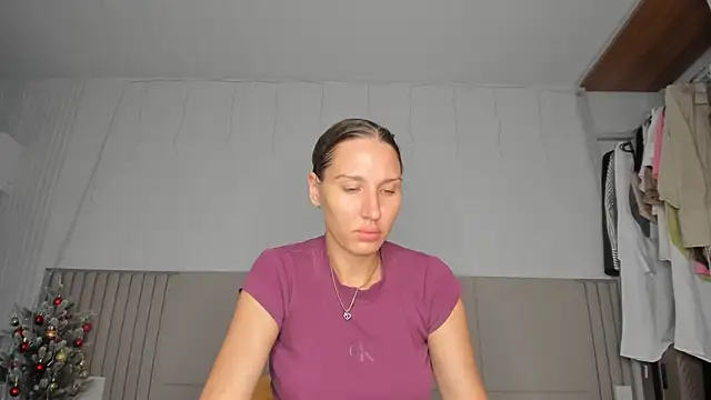 SofiClimbing online show from 7, 2, 2026