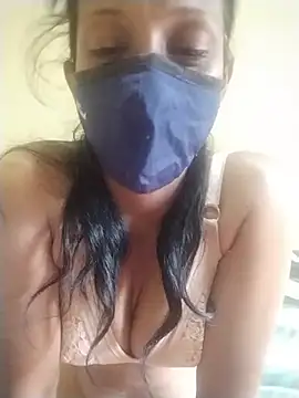 Snapshot of slfuncouple chatting on 4, 8, 2026 slfuncouple online show from 4, 8, 2026