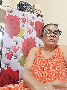 Snapshot of chatterjeesayani567 chatting on 23, 6, 2026 chatterjeesayani567 online show from 23, 6, 2026