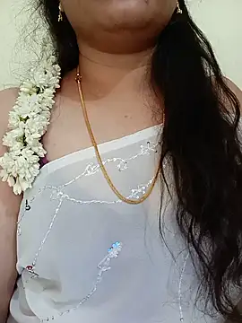 Snapshot of Anushka_tamil_kannada chatting on 14, 7, 2026 Anushka tamil kannada online show from 14, 7, 2026
