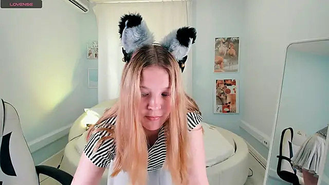 anita Hitteys online show from 7, 6, 2026
