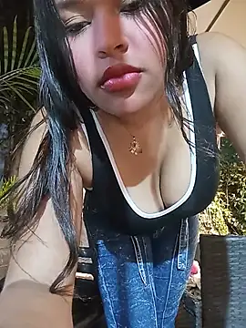 isabellaivyy online show from 11, 7, 2026