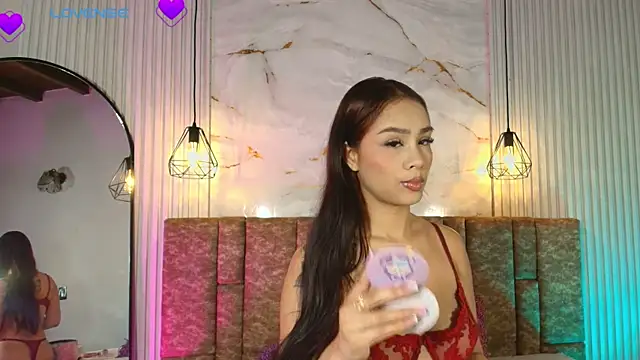 Snapshot of KENNIA_SWEETIEE chatting on 16, 7, 2026 KENNIA SWEETIEE online show from 16, 7, 2026