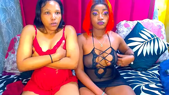 Goldenbutchy23 online show from 10, 7, 2026
