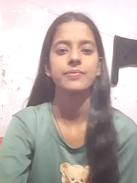 Snapshot of Saloni-Tyagi chatting on 29, 6, 2026 Saloni-Tyagi online show from 29, 6, 2026
