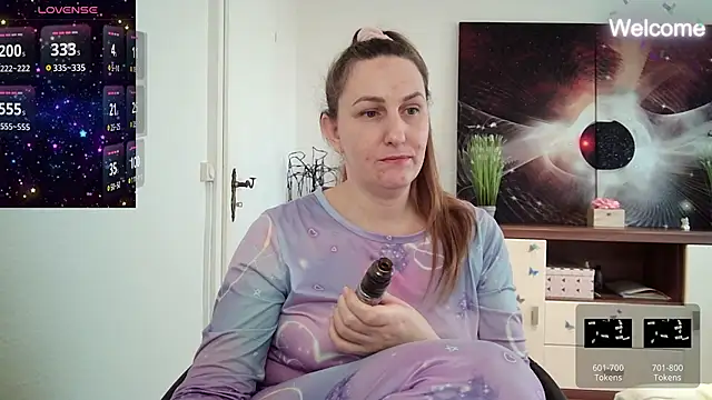 Yevgeshka-Milashka online show from 18, 2, 2025