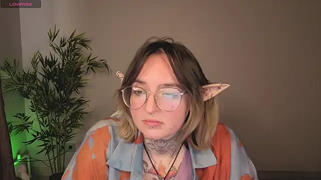 Snapshot of Eva_Witcher chatting on 8, 6, 2026 Eva Witcher online show from 8, 6, 2026