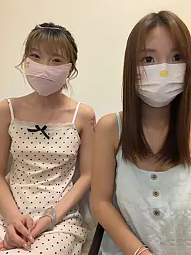 Snapshot of QIQI-QIQI-01 chatting on 7, 7, 2026 QIQI-QIQI-01 online show from 7, 7, 2026
