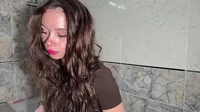 kittyrae online show from 5, 7, 2026