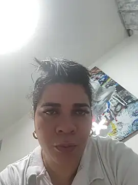 Snapshot of Siri_Luxx chatting on 8, 6, 2026 Siri Luxx online show from 8, 6, 2026