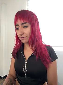 Juliethademon online show from 9, 6, 2026