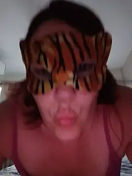 Snapshot of Bambolina2026 chatting on 8, 6, 2026 Bambolina2026 online show from 8, 6, 2026