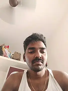 Snapshot of thangamsuji chatting on 15, 7, 2026 thangamsuji online show from 15, 7, 2026