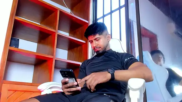 Snapshot of Teaserhoussejj_ chatting on 7, 6, 2026 Teaserhoussejj online show from 7, 6, 2026