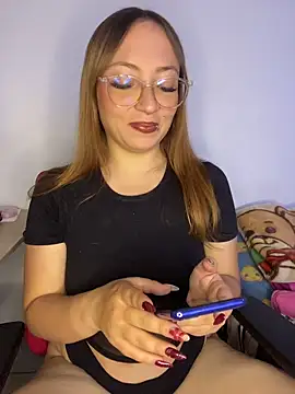Snapshot of Caamii_ chatting on 5, 6, 2026 Caamii online show from 5, 6, 2026