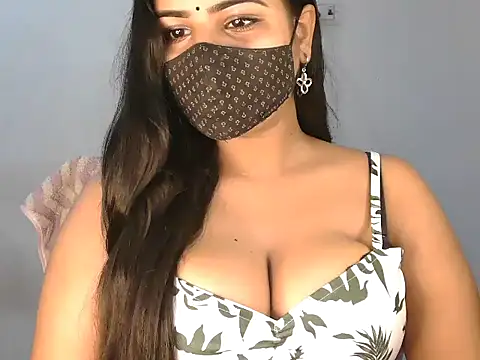 Snapshot of Curvy_Deepa chatting on 24, 6, 2026 Curvy Deepa online show from 24, 6, 2026